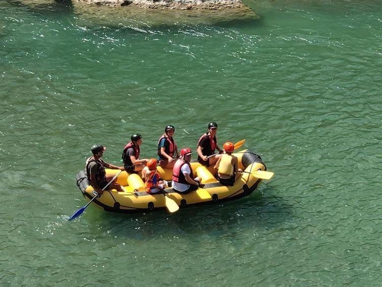 Albturist Ecocamping Permet & Outdoor Sports Center Hotel ภายนอก รูปภาพ
